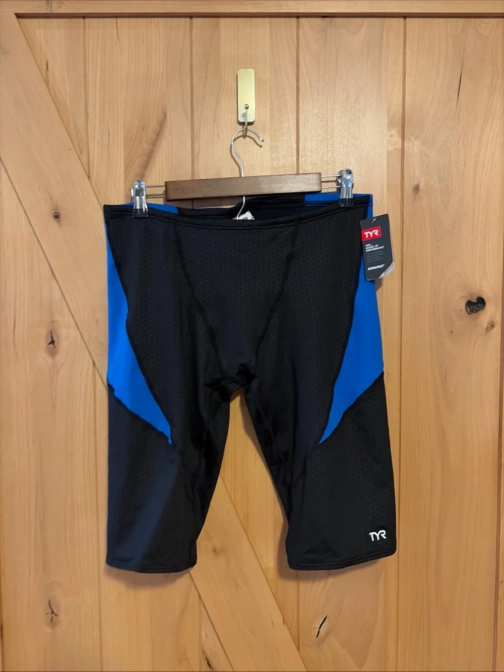 TYR Durafast Hexa Curve Splice Jammer Swim Shorts Mens 38 XL Black NWT
